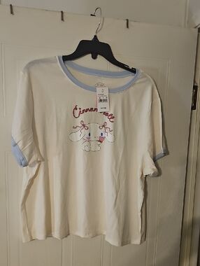 Sanrio Cinnamoroll Cream Tee with Light Blue Trim